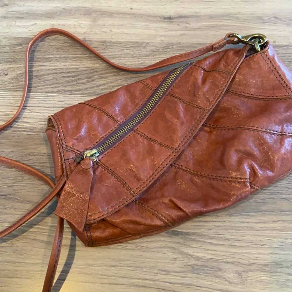 Lucky Brand convertible Crossbody bag-EUC